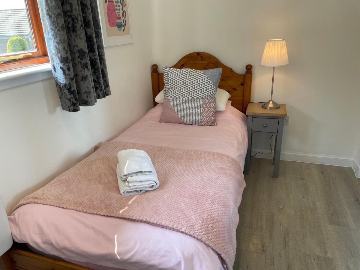 Wellsfield Farm Holiday Lodges Stirling Dış mekan fotoğraf