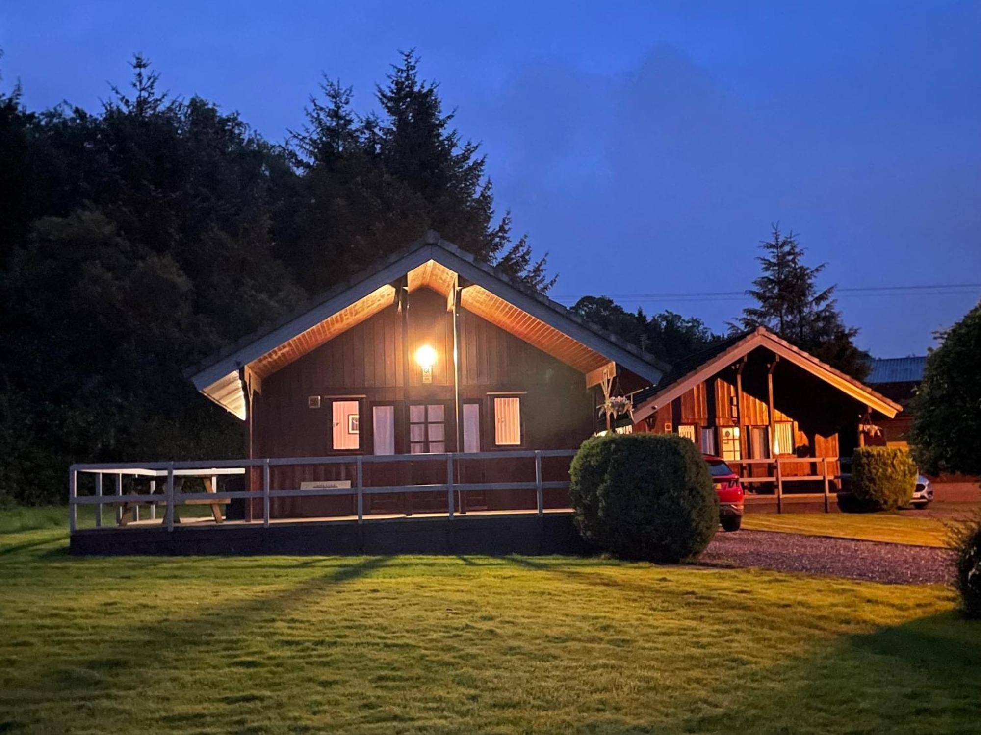 Wellsfield Farm Holiday Lodges Stirling Dış mekan fotoğraf